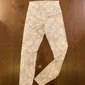 Lululemon yoga leggings